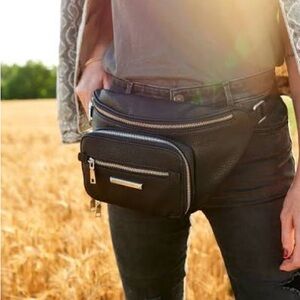 WANTED: The Poppy & Peonies Brooke Belt Bag